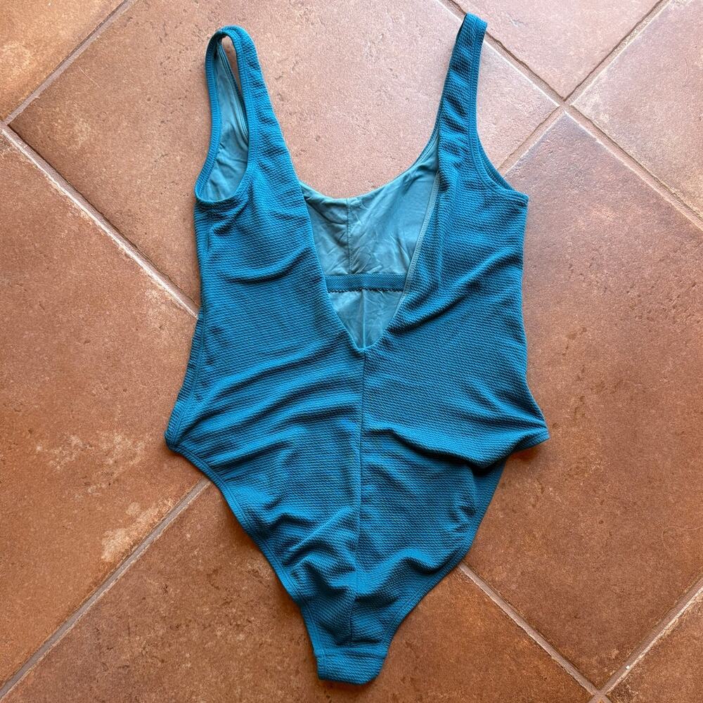 Andie Ibiza Textured Minimalist One Piece Swimsuit - Azure (Ocean Blue) size L - Picture 12 of 12